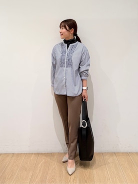 「INDIVI（インディヴィ）の【洗える／薄手／ラメ】シアーラメニット（ニット/セーター、グレー系）」を使った、maiさん（レディース・153cm）の冬コーディネート