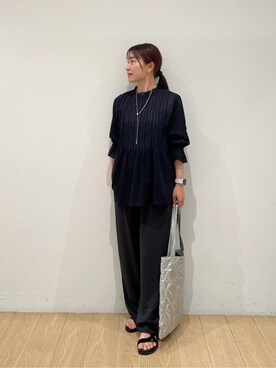 「INDIVI（インディヴィ）の【洗える/コットン】ピンタックシアーブラウス（シャツ/ブラウス、ブラック系）」を使った、maiさん（レディース・153cm）の夏コーディネート