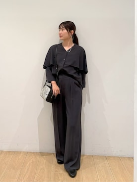 「INDIVI（インディヴィ）の【羽織りとしても活躍！】ケープカラーブラウス（シャツ/ブラウス、グレー系）」を使った、maiさん（レディース・153cm）の夏コーディネート