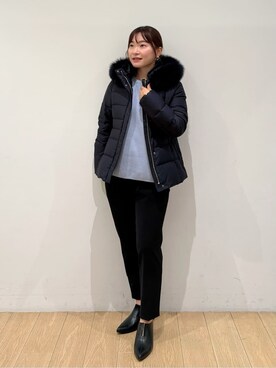 「INDIVI（インディヴィ）の【洗える／選べる8色】トーンアップニット（ニット/セーター、ブルー系）」を使った、maiさん（レディース・153cm）の秋コーディネート
