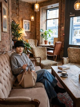 「LOEWE（ロエベ）のアイテム」を使った、chika@さん（レディース・162cm）の冬コーディネート