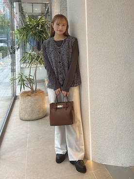 「NATURAL BEAUTY BASIC（ナチュラルビューティーベーシック）のアイテム（その他パンツ）」を使った、Rinkaさん（レディース・149cm）の秋コーディネート