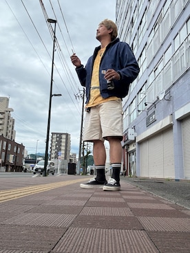 「Carhartt（カーハート）のアイテム（その他パンツ、ベージュ系）」を使った、　たーなーさん（メンズ・184cm）の夏コーディネート