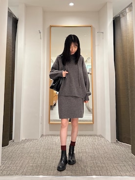 「アイテム（セットアップ、グレー系）」を使った、Maiさん（レディース・155cm）の秋コーディネート