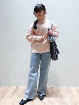「アイテム（チャーム、グレー系）」を使った、ころりさん（レディース・150cm）の冬コーディネート