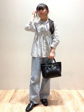 「index（インデックス）の《丈が選べる》ストレートデニムパンツ【洗濯機洗い可】（その他パンツ、ブルー系）」を使った、ころりさん（レディース・150cm）の春コーディネート