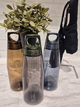 「one'sterrace（ワンズテラス）のトレイル ボトル 600ml（水筒、ブルー系）」を使った、なかさん（レディース・167cm）の春コーディネート