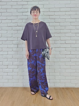 「UNTITLED（アンタイトル）の【セットアップ可/接触冷感】ヴィンテージライクプルオーバー（Tシャツ/カットソー、ブラウン系）」を使った、MUTSUKOさん（レディース・163cm）の夏コーディネート