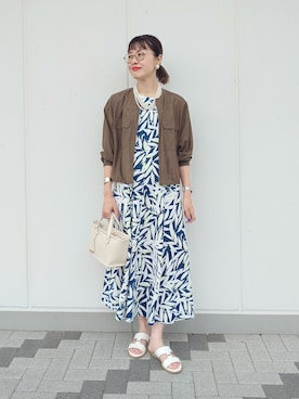 「UNTITLED（アンタイトル）の【古畑星夏さん着用/洗える】シアーブルゾン（ブルゾン、グリーン系）」を使った、MUTSUKOさん（レディース・163cm）の夏コーディネート