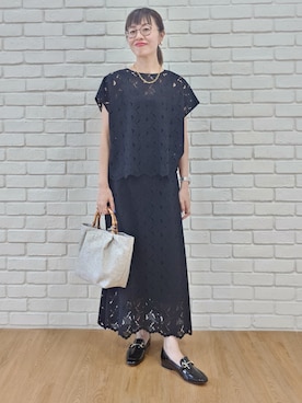 「UNTITLED（アンタイトル）の【セットアップ可】リーフレースロングスカート（スカート、ブラック系）」を使った、MUTSUKOさん（レディース・163cm）の夏コーディネート