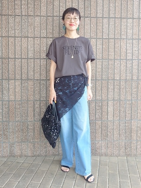 「UNTITLED（アンタイトル）の【追加/人気デニム】MAKE×DENIM WIDE（デニムパンツ、ブルー系）」を使った、MUTSUKOさん（レディース・163cm）の夏コーディネート