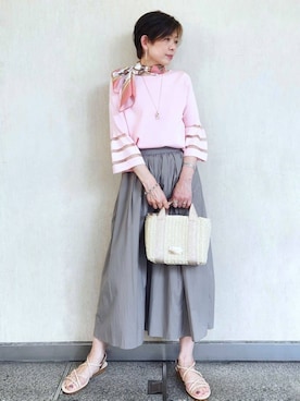「アイテム（ショルダーバッグ、ゴールド系）」を使った、milkyさん（レディース・161cm）の春コーディネート