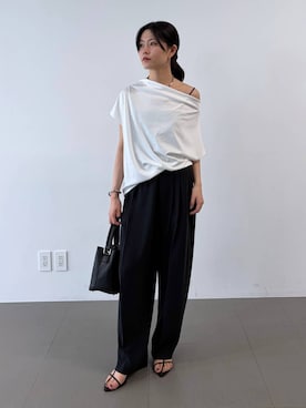 「AULENTTI（オウレンティ）のアイテム」を使った、babylonekotoneさん（レディース・156cm）の春コーディネート