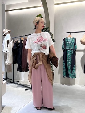 「LARUTA（ラルータ）の【LARUTA】カームサテンイージーパンツ（その他パンツ、ピンク系）」を使った、LARUTAさん（レディース・163cm）の夏コーディネート