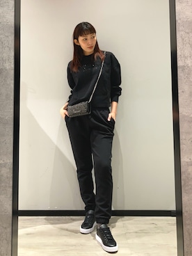 「アイテム（財布）」を使った、monaさん（レディース・167cm）の春コーディネート