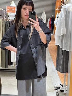 「LEPSIM（レプシィム）のカットイージーワイドパンツ　499173（その他パンツ、グレー系）」を使った、KID(キッド)さん（レディース・161cm）の春コーディネート
