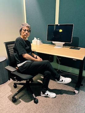 田村淳さんのコーディネート