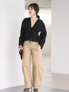 「plage（プラージュ）のNEPLA. / ネプラ SIDE W BELT CURVED チノパンツ（チノパンツ、ベージュ系）」を使った、yoshieさん（レディース・166cm）の夏コーディネート