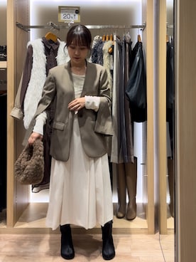 「Te chichi（テチチ）のアイテム（ノーカラージャケット）」を使った、yoriさん（レディース・156cm）の秋コーディネート