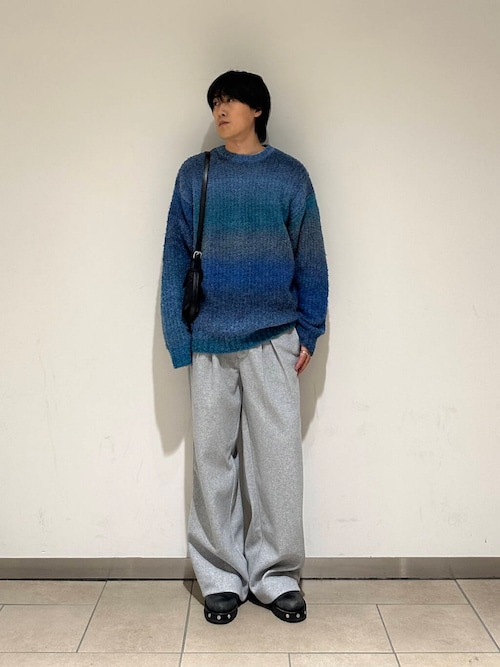 SENSE OF PLACE 吉祥寺パルコtaiseiさんのショルダーバッグ「ダブルアジャストナイロンショルダー(SENSE OF PLACE by URBAN RESEARCH|センスオブプレイスバイアーバンリサーチ)」を使ったコーディネート