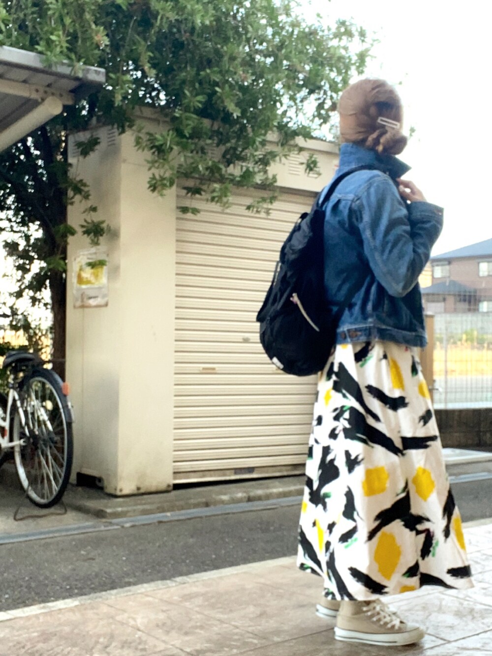 「Gジャン、ロンT、ハイカットスニーカー、パールアクセ、リュック、デニム」｜「niko and...のパールセットヘアピンB（ヘアピン、ホワイト系）」を使った、いく☆さん（レディース・153cm）の秋コーディネートの1枚目の写真