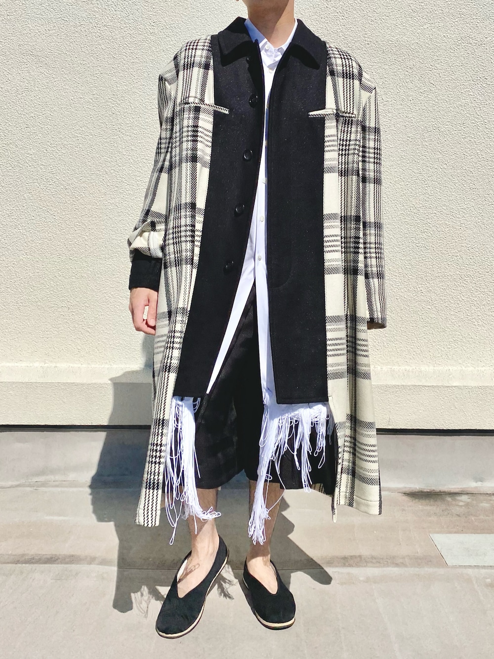 COMME des GARCONS HOMME PLUSのスリッポンを使った人気ファッション