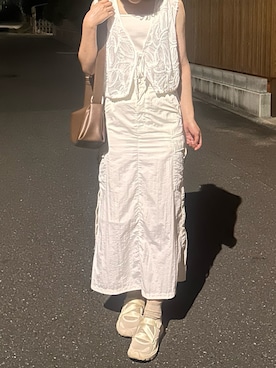 「AZUL by moussy（アズールバイマウジー）のアイテム（スカート）」を使った、airiさん（レディース・166cm）の夏コーディネート