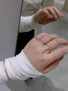 「TEN.（テン）のSILVER925 ラインリング（リング、シルバー系）」を使った、tanaka miku さん（レディース・167cm）の夏コーディネート