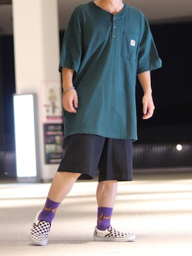 「carhartt」｜「アイテム（スリッポン）」を使った、kanataさん（メンズ・165cm）の秋コーディネート