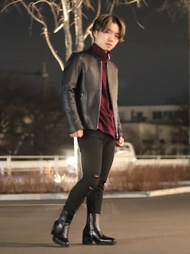 「黒スキニー」｜「アイテム（ライダースジャケット）」を使った、kanataさん（メンズ・165cm）の冬コーディネート