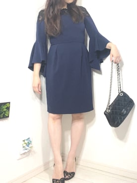 「JIMMY CHOO（ジミーチュウ）のアイテム」を使った、manayuaさん（レディース・154cm）の秋コーディネート