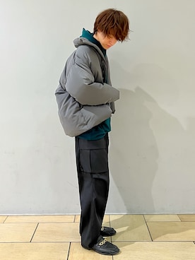 「Lui's（ルイス）のアイテム（ローファー）」を使った、阿部まさひでさん（メンズ・176cm）の冬コーディネート
