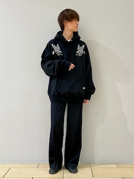 「FACETASM（ファセッタズム）のアイテム（パーカー）」を使った、阿部まさひでさん（メンズ・176cm）の冬コーディネート