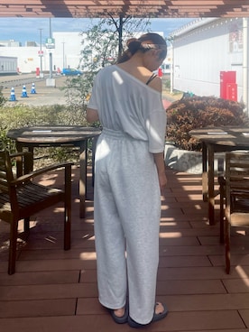 「アイテム（ヘアバンド）」を使った、𝑵𝒂𝒏𝒂さん（レディース・158cm）の秋コーディネート