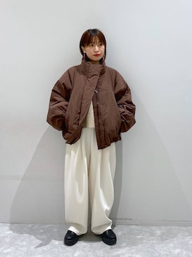 「アイテム（スウェットパンツ）」を使った、ヒトミさん（レディース・146cm）の冬コーディネート