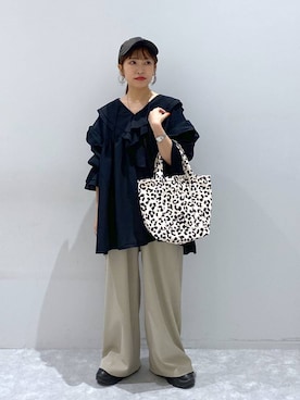 「LOWRYS FARM（ローリーズファーム）のＬＦＢＡＳＩＣＴＯＴＥ　323726（ショルダーバッグ）」を使った、ヒトミさん（レディース・146cm）の秋コーディネート