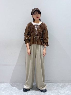 「LOWRYS FARM（ローリーズファーム）のアイテム（スニーカー）」を使った、ヒトミさん（レディース・146cm）の秋コーディネート