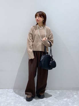 「LOWRYS FARM（ローリーズファーム）のパールタレンネックレス　249411（ネックレス）」を使った、ヒトミさん（レディース・146cm）の冬コーディネート