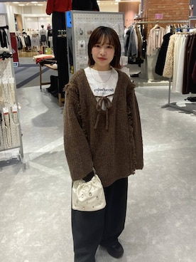 「アイテム（スウェットパンツ）」を使った、ヒトミさん（レディース・146cm）の冬コーディネート