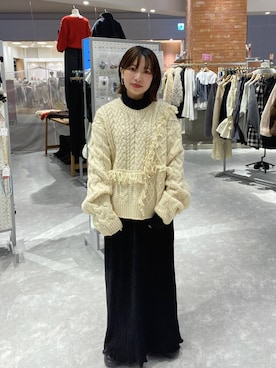 「アイテム（ポロシャツ）」を使った、ヒトミさん（レディース・146cm）の冬コーディネート