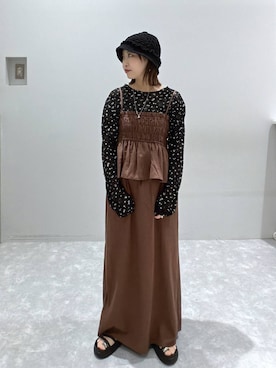 「LOWRYS FARM（ローリーズファーム）のシャーリングビスチェスカート２Ｐ　1051971（スカート、ブラウン系）」を使った、ヒトミさん（レディース・146cm）の夏コーディネート