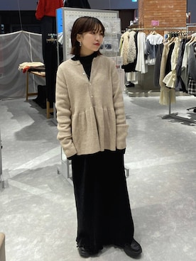 「アイテム（カーディガン/ボレロ）」を使った、ヒトミさん（レディース・146cm・30代）の冬コーディネート