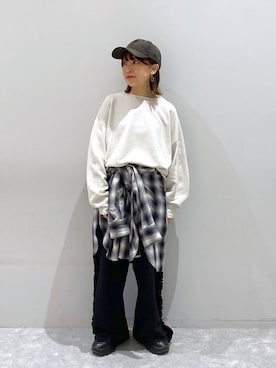 「アイテム（スウェットパンツ）」を使った、ヒトミさん（レディース・146cm・30代）の秋コーディネート