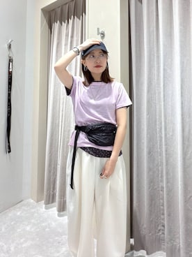 「LOWRYS FARM（ローリーズファーム）のカットイージーコクーンパンツ　292362（スウェットパンツ、グレー系）」を使った、ヒトミさん（レディース・146cm）の夏コーディネート