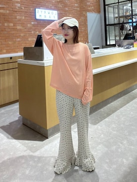 「LOWRYS FARM（ローリーズファーム）のアイテム（スニーカー）」を使った、ヒトミさん（レディース・146cm）の秋コーディネート