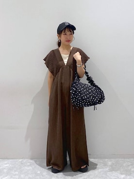 「アイテム（タンクトップ）」を使った、ヒトミさん（レディース・146cm・30代）の夏コーディネート