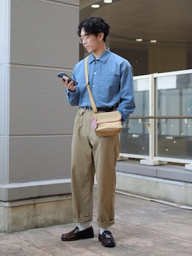 「ニコアンド」｜「アイテム（ローファー）」を使った、ぜっきーさん（メンズ・165cm）の春コーディネート