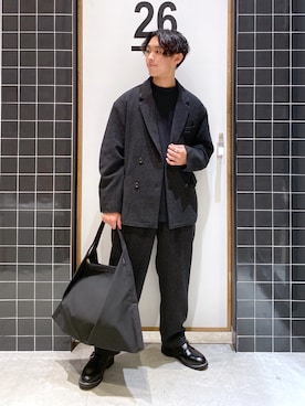 「NUMERALS（ヌメラルズ）のアイテム（Tシャツ/カットソー）」を使った、ぜっきーさん（メンズ・165cm）の秋コーディネート