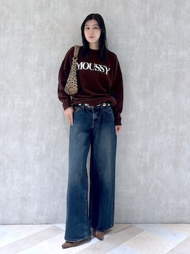 「ロゴ」｜「アイテム（ニット/セーター）」を使った、lisaさん（レディース・173cm）の秋コーディネート
