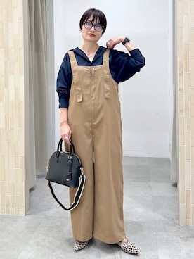 「アイテム（サロペット/オーバーオール）」を使った、SuUさん（レディース・167cm・40代）の秋コーディネート